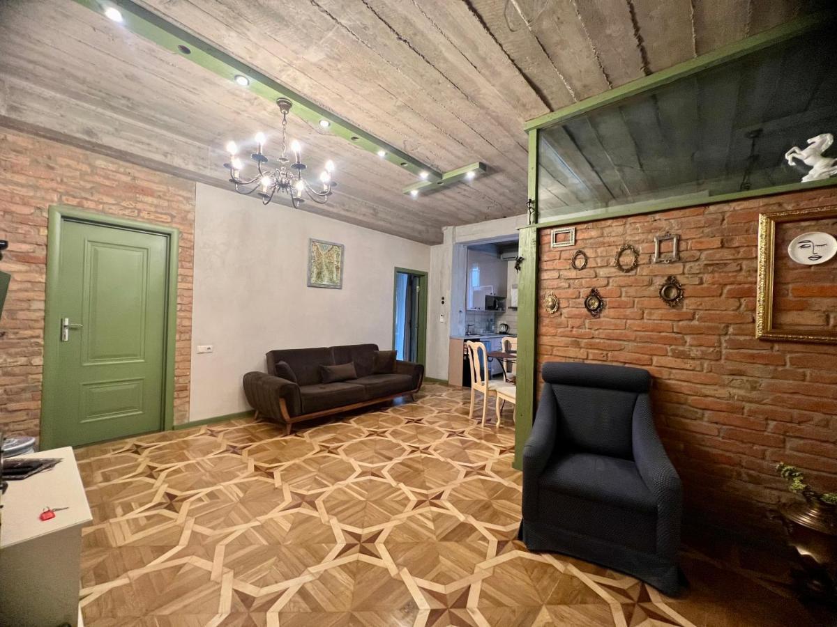 T2&T3 Apartments Levanto Tbilisi Exterior photo