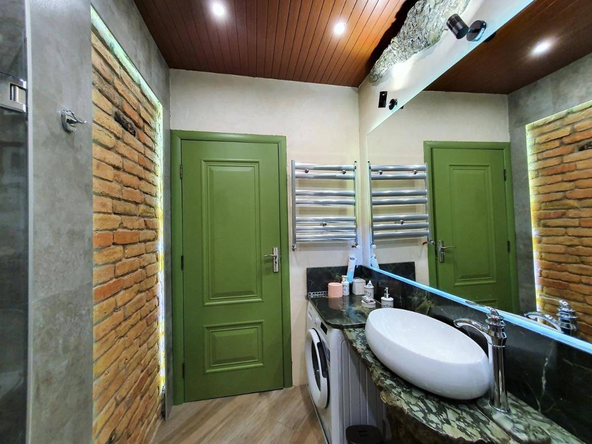 T2&T3 Apartments Levanto Tbilisi Exterior photo